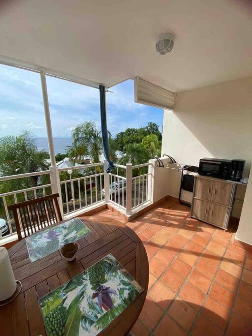 Studio Paisible Avec Piscine, Pas Loin De La Plage La Trinité Exterior photo